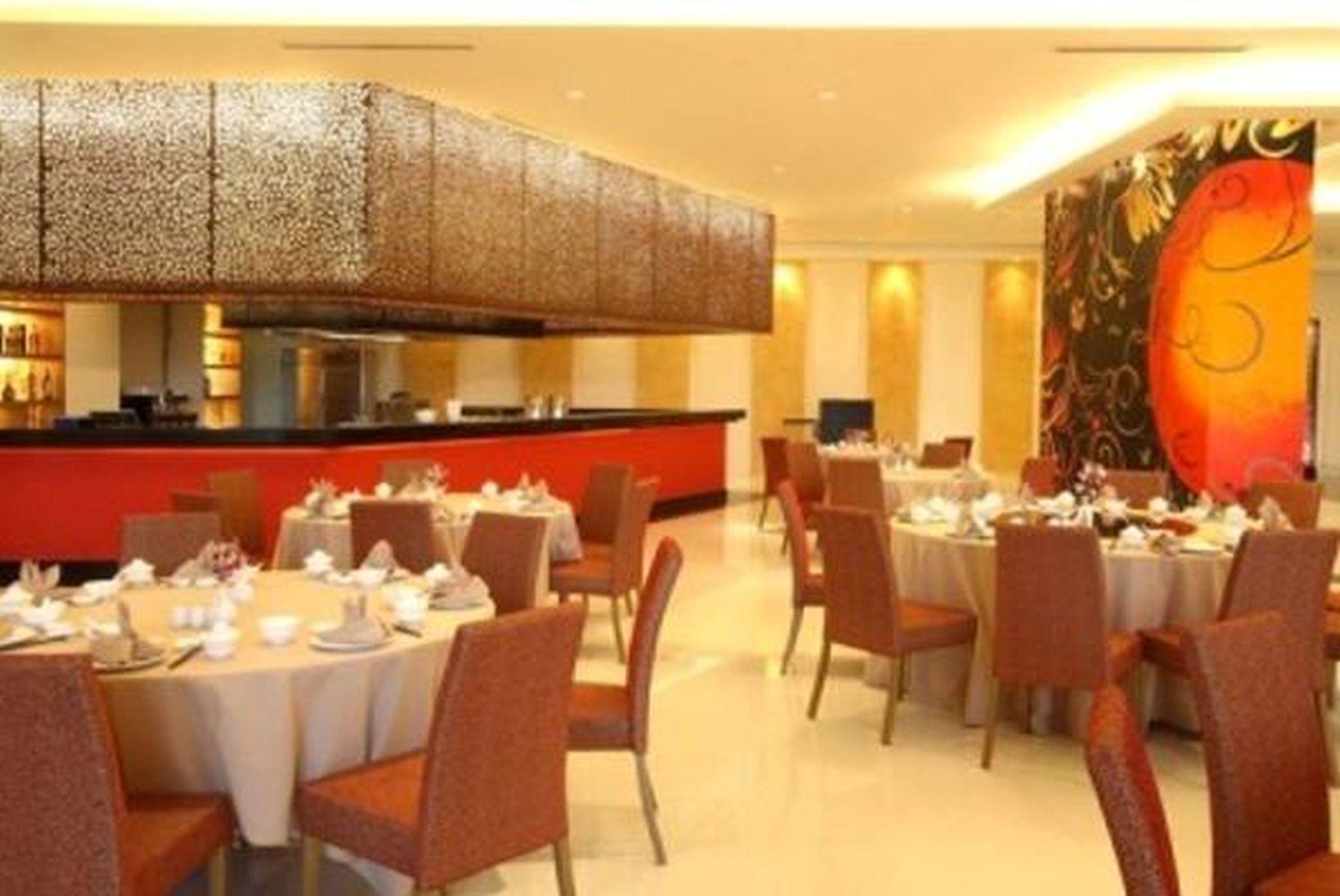 Hotel The Bellevue Manila Muntinlupa City Zewnętrze zdjęcie