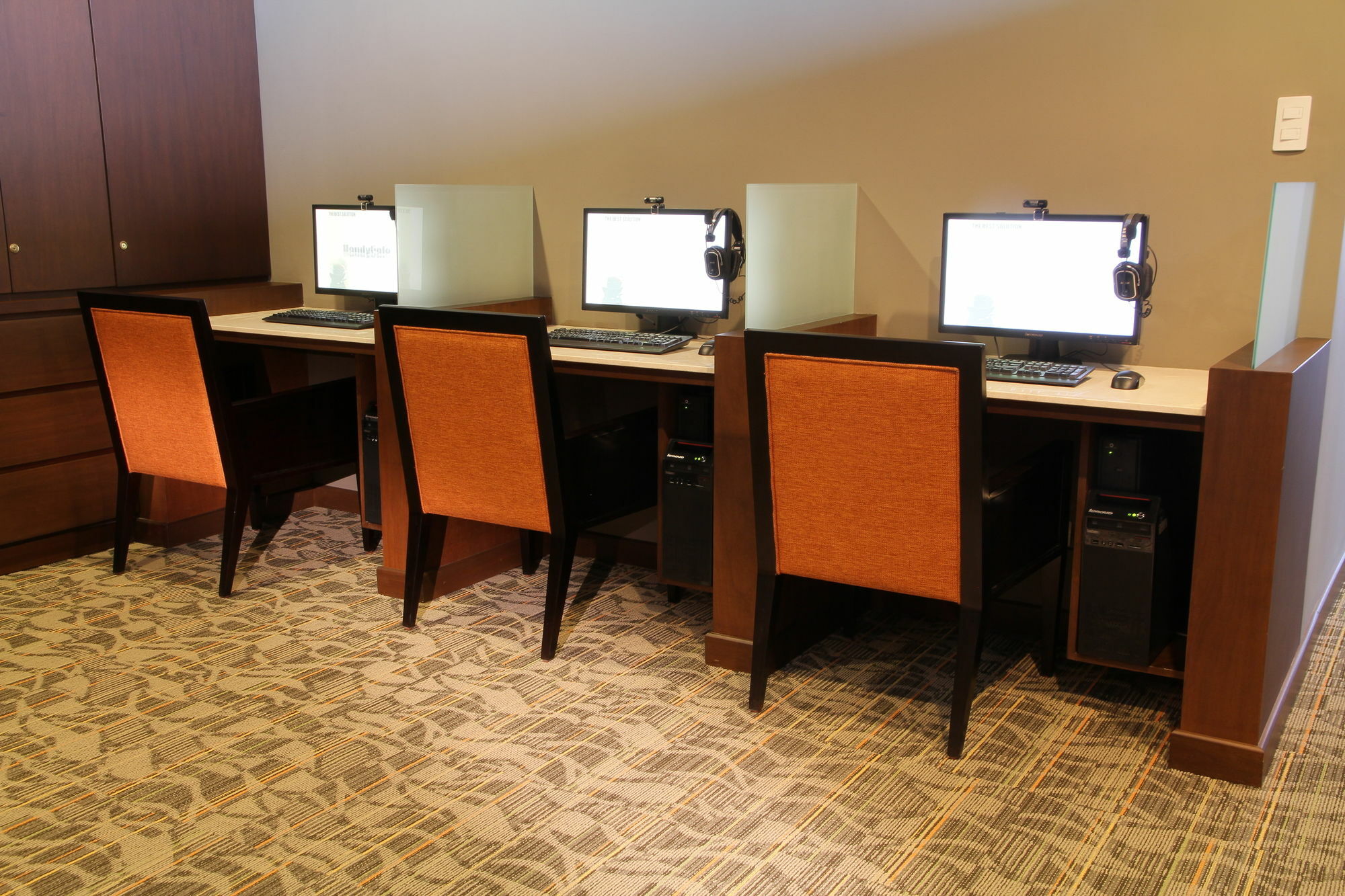 Hotel The Bellevue Manila Muntinlupa City Zewnętrze zdjęcie